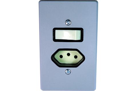 Interruptor embutir c/ tomada - 10a